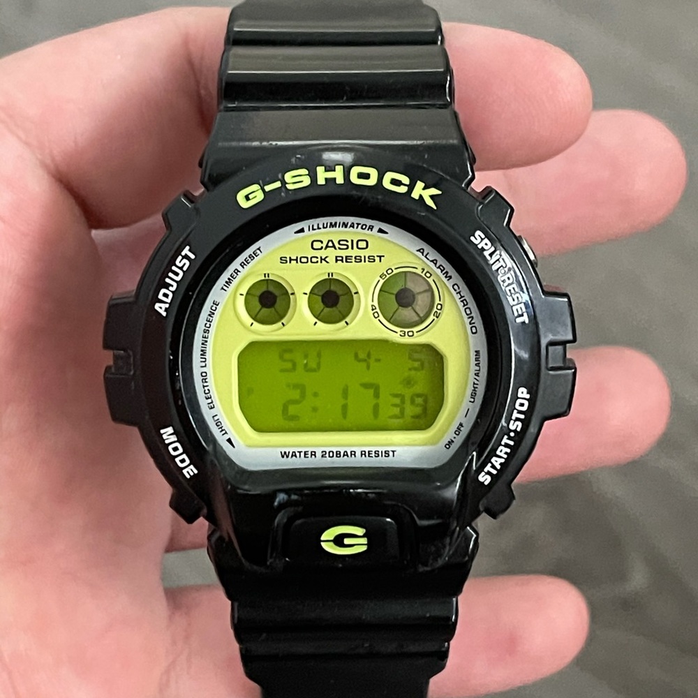 Casio G-Shock DW-6900CS 3230 Digital Men's Watch